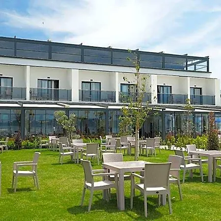 Sunsan & Restaurant 3*