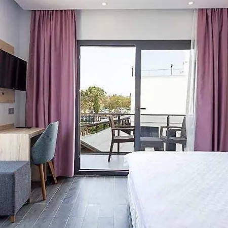 Hotel Sunsan & Restaurant 3*