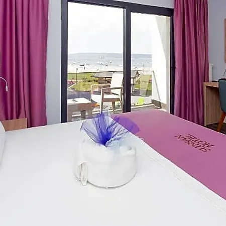 Sunsan & Restaurant 3*