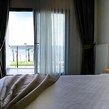 Sunsan & Restaurant 3*
